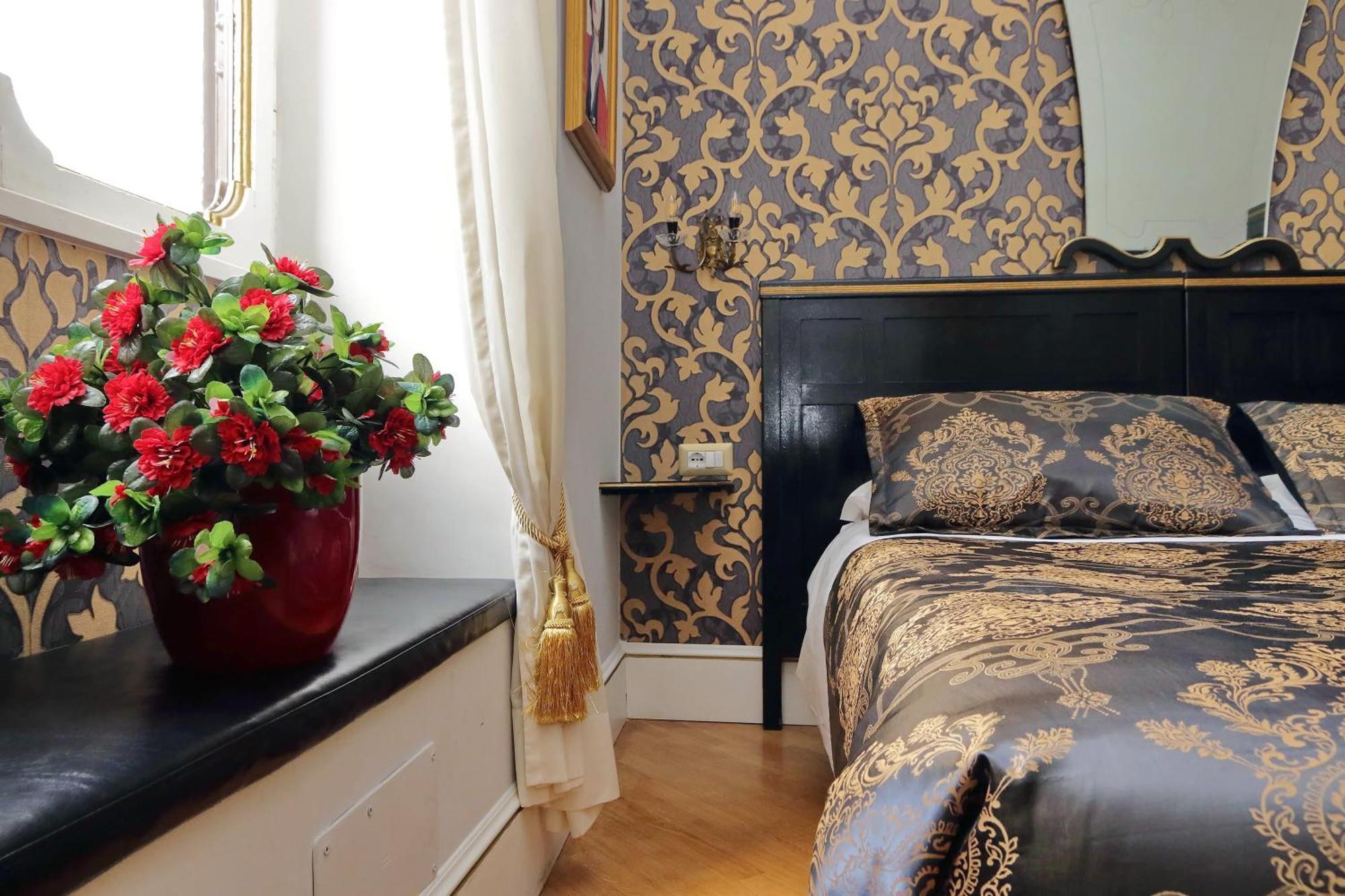 Domus Monami Luxury Suites Rome Exterior photo