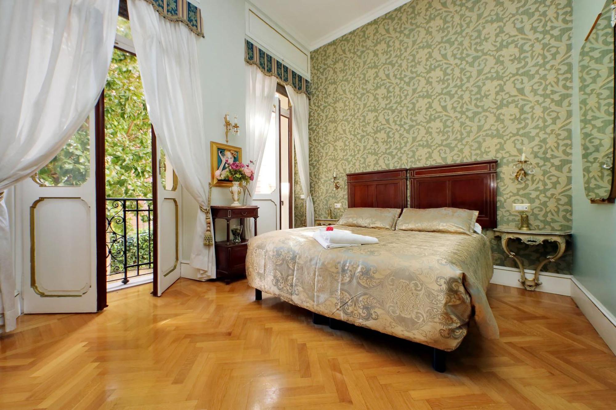 Domus Monami Luxury Suites Rome Exterior photo