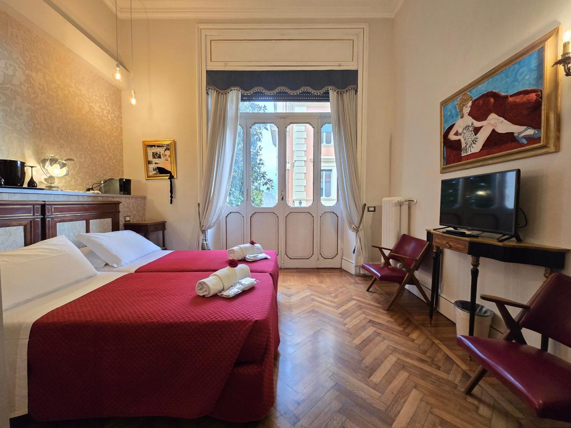 Domus Monami Luxury Suites Rome Exterior photo