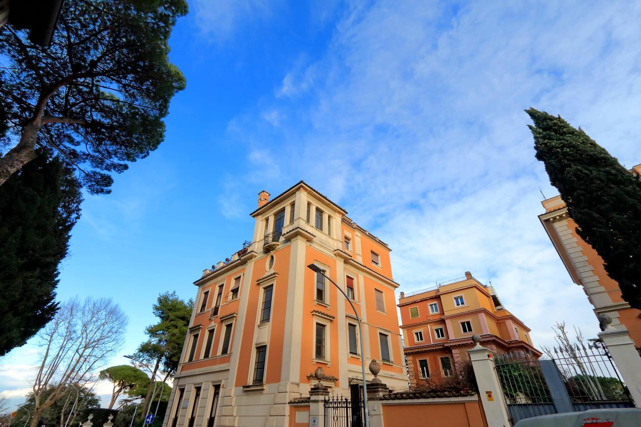 Domus Monami Luxury Suites Rome Exterior photo